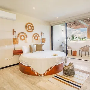 Penthouse Oasis: Rooftop Pool & Luxury , Tulum Mexico